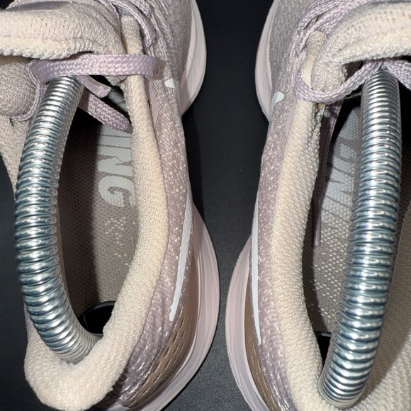 Size 6.5 - Nike Air Zoom Pegasus 35 Particle Rose Women, 942855-605, Clean - Picture 5 of 10